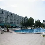 Kotva Ξενοδοχείο 4*