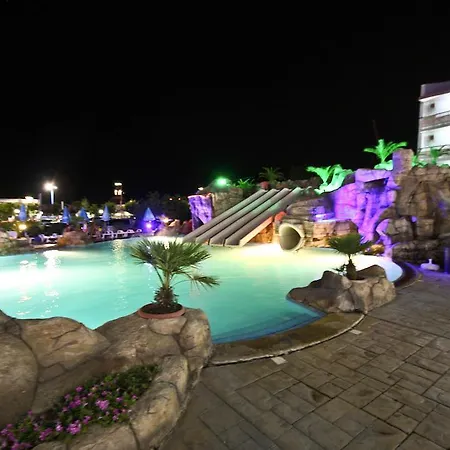 Hotel Kotva 4*